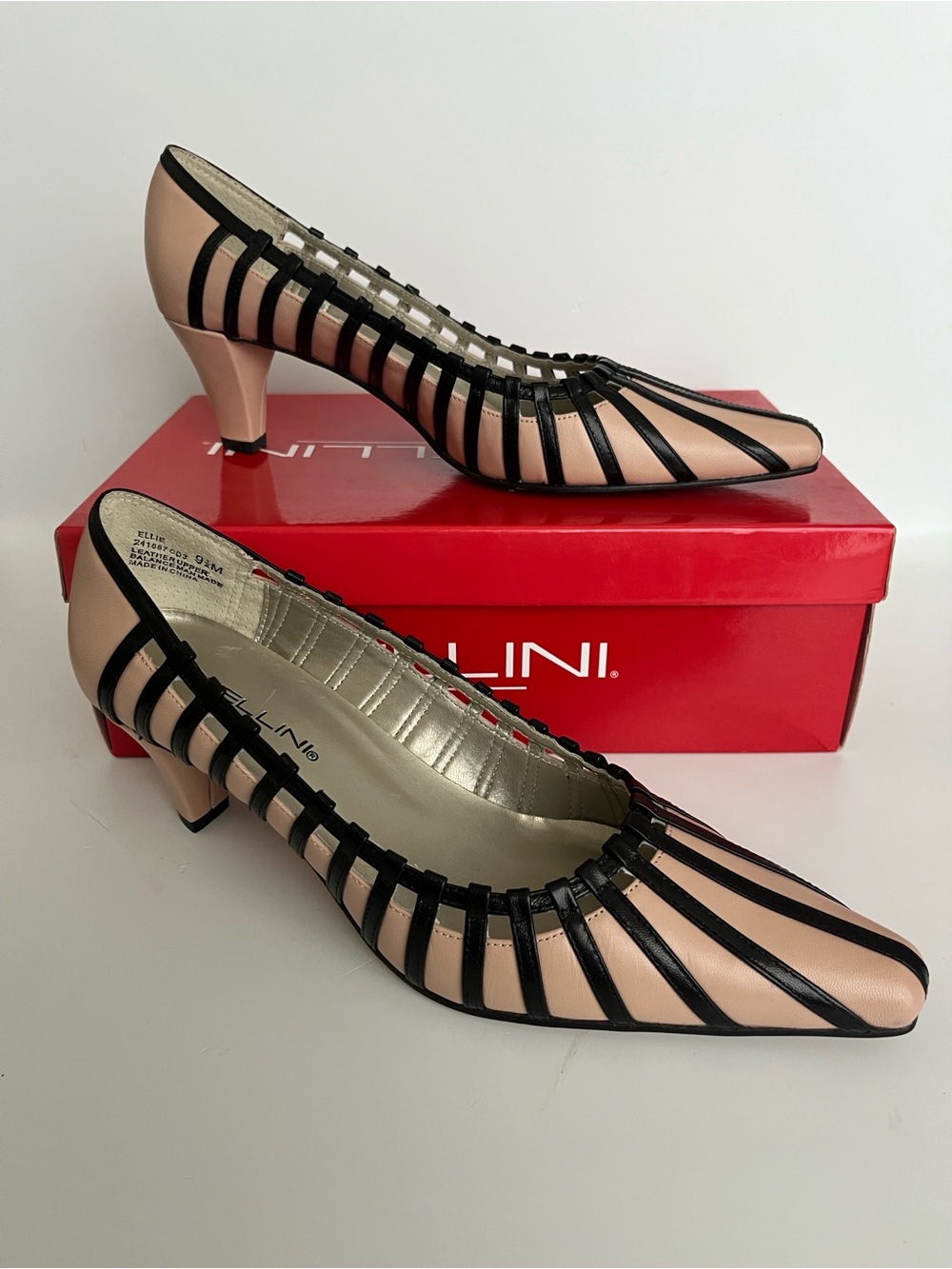 NWT Bellini Tan and Black Caged Straps 2" Heel